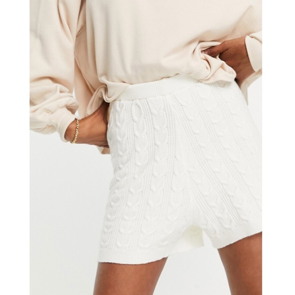 Topshop ASOS Knit Cable Shorts Ivory Size L NWT - Picture 2 of 7